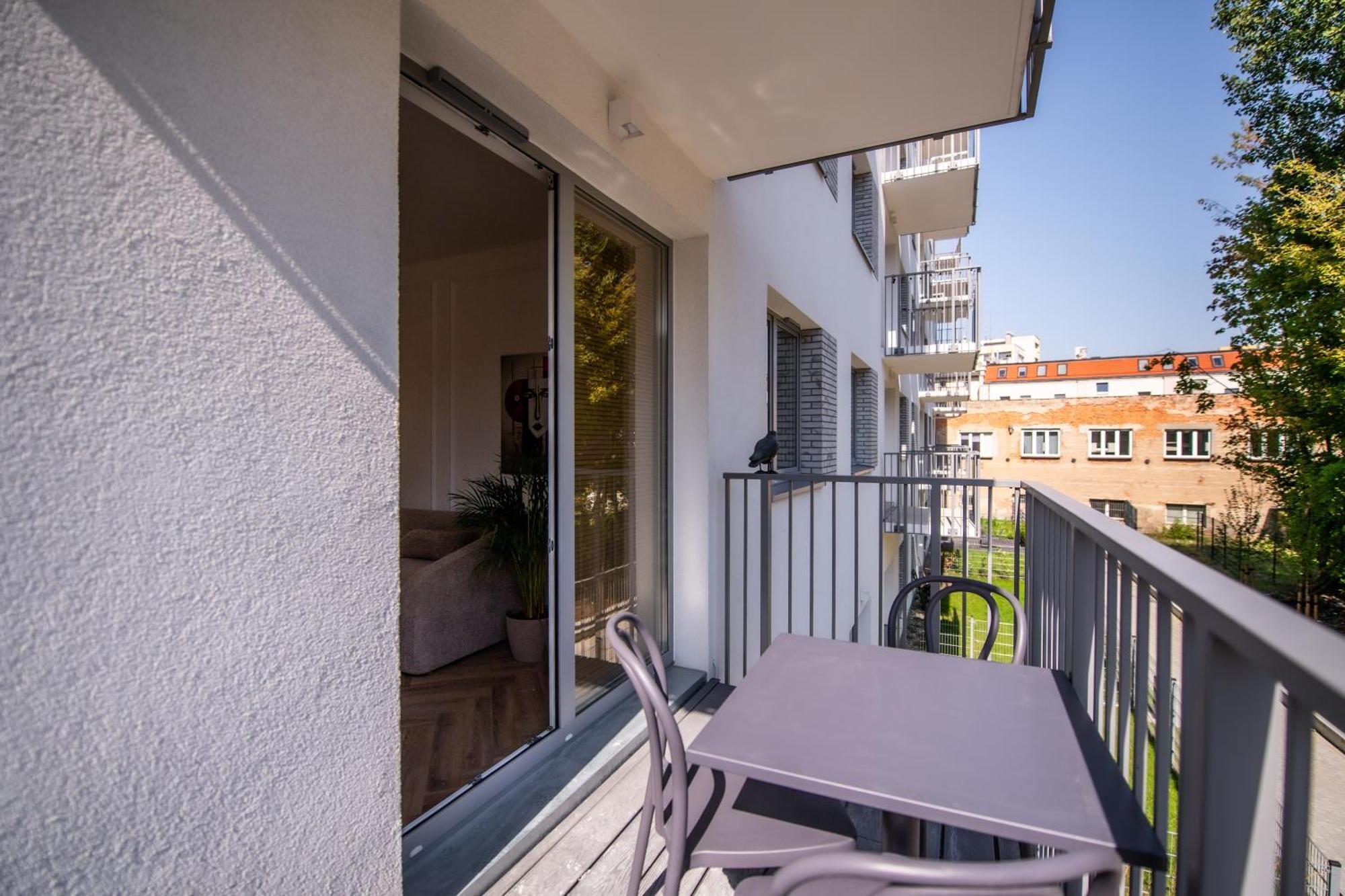 Apartament Mikolowska Z Balkonem Gliwice Esterno foto