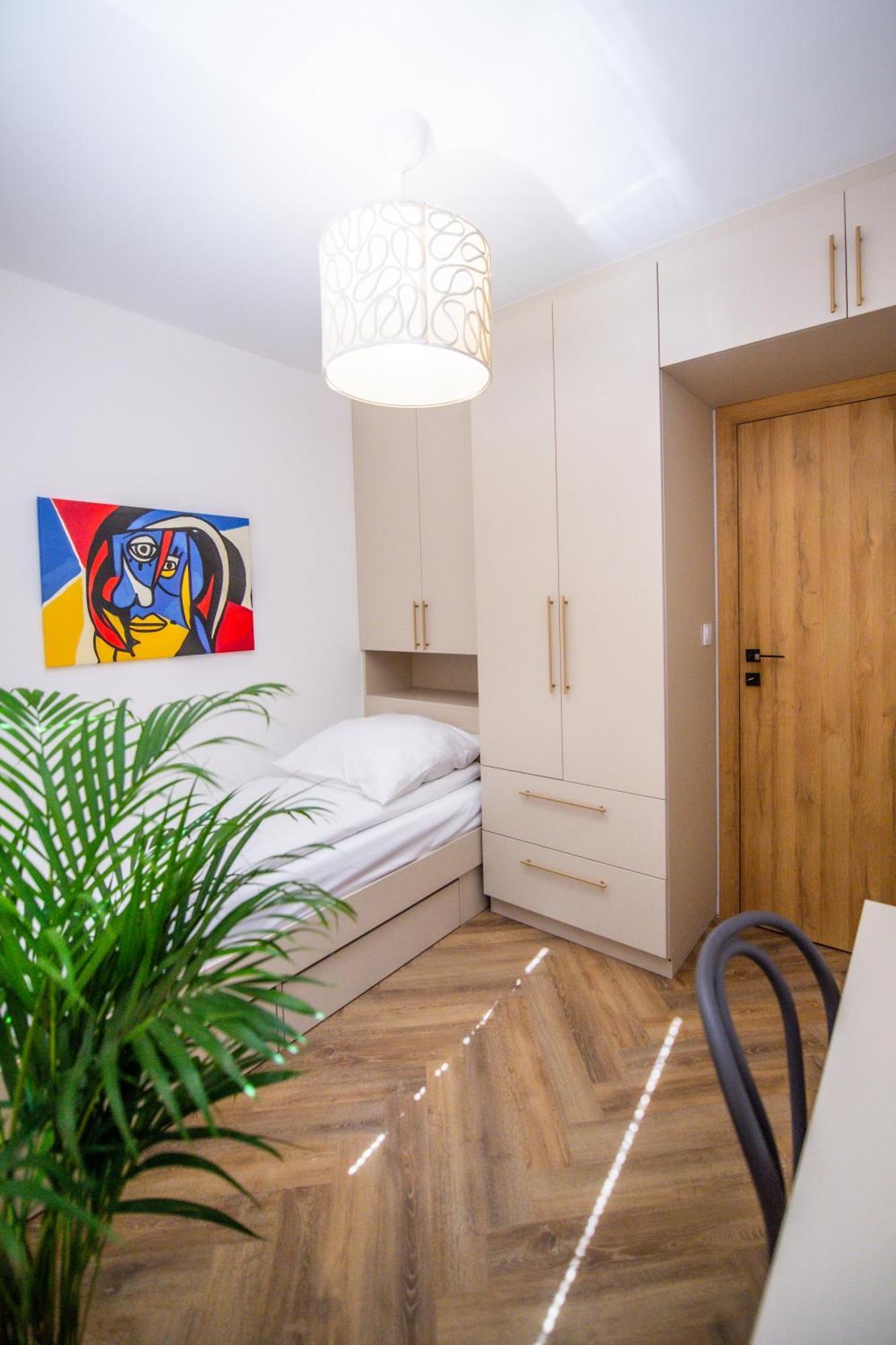 Apartament Mikolowska Z Balkonem Gliwice Esterno foto